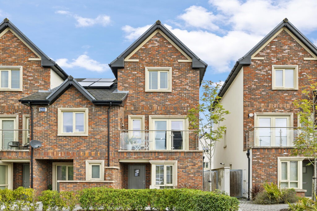 35 Hayfield, Maynooth, Co. Kildare. BER A3 Liam Reilly Auctioneers